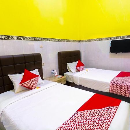 马塔兰 Oyo 1427阿扎拉伊斯兰旅馆酒店 外观 照片