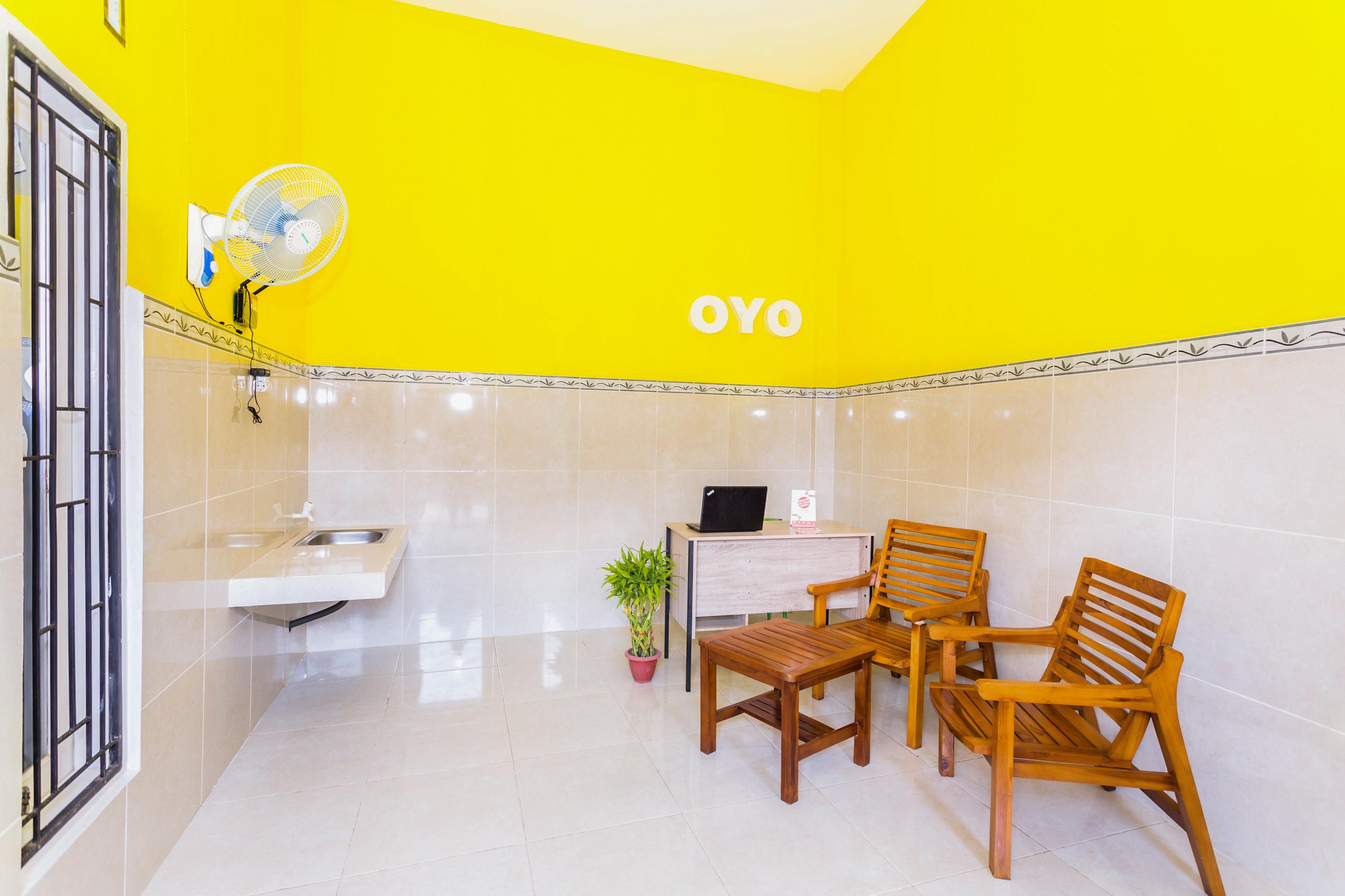 马塔兰 Oyo 1427阿扎拉伊斯兰旅馆酒店 外观 照片